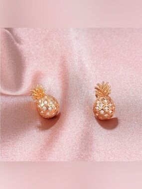 14k Gold Plated Pineapple Cubic Zirconia Stud Earrings